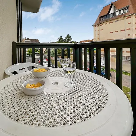 Chaleureux, Parking Privé Proche Appartement *